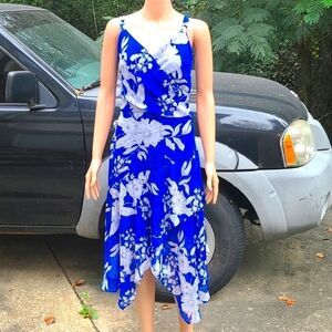 Roz & Ali blue flowing floral sundress